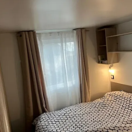 La 4 étoiles Emplacement C41 3ch 1sdb 6 Personnes Appartement *