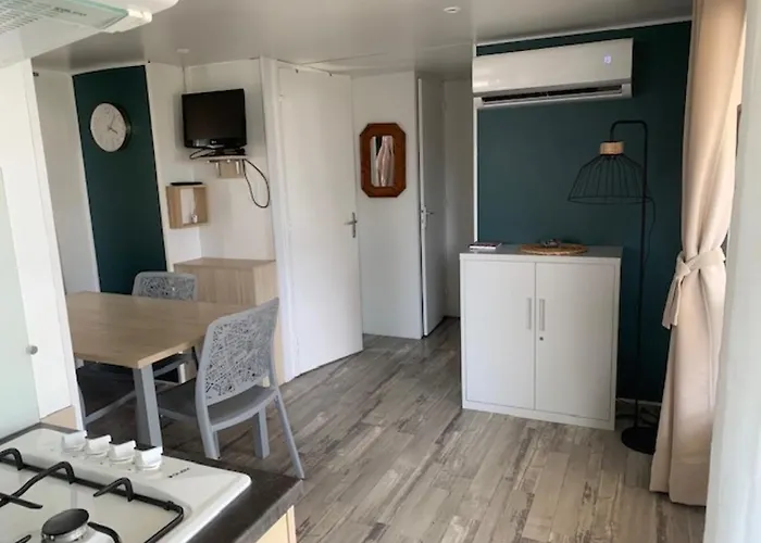 아파트 La 4 Etoiles Emplacement C41 3ch 1sdb 6 Personnes *