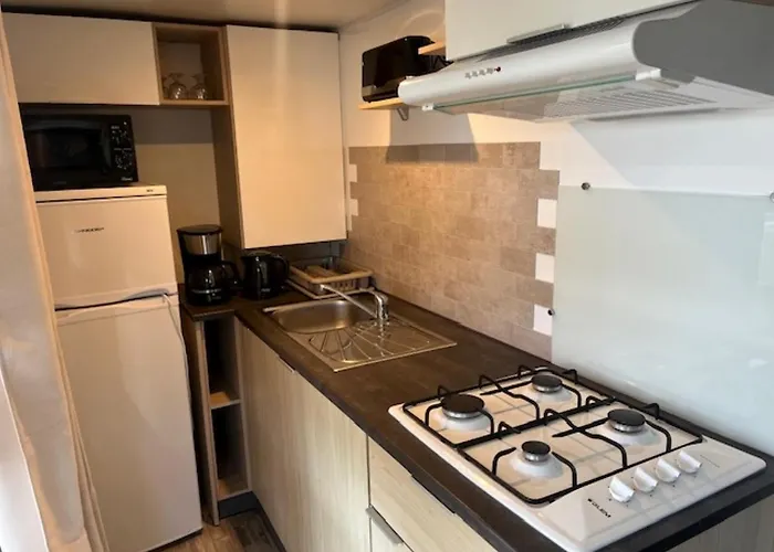 La 4 Etoiles Emplacement C41 3ch 1sdb 6 Personnes * 미미장플라주